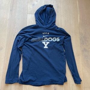 Yale Bulldogs Nike Dri-Fit Hoodie